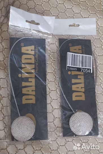 Подхваты для штор магнитные