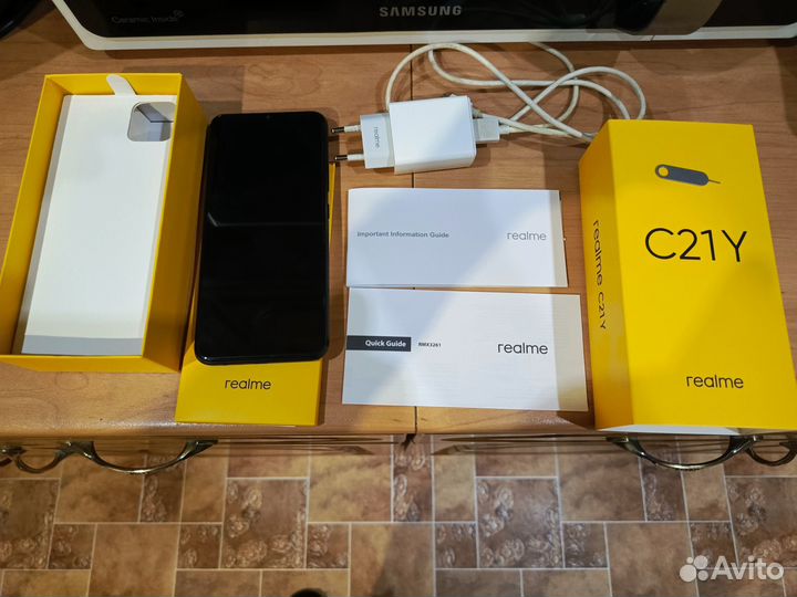 realme C21Y, 4/64 ГБ
