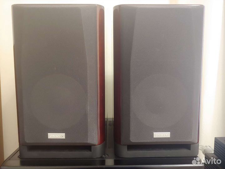 Акустические колонки бу Onkyo D 302 E