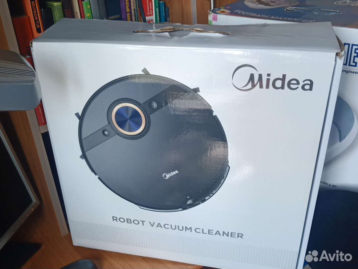 Робот-пылесос Midea 7pro на запчасти