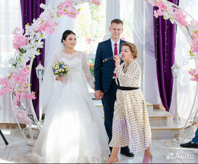 Ведущая, Поющая Тамада + Диджей