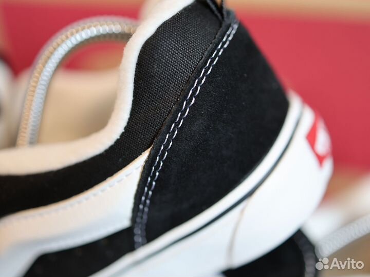 Vans knu Skool дутыши