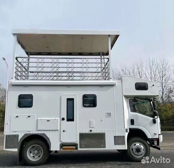 Альковный Isuzu Elf, 2024