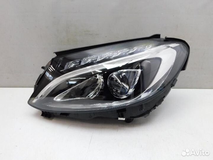 Фара левая Mercedes-Benz C-Class