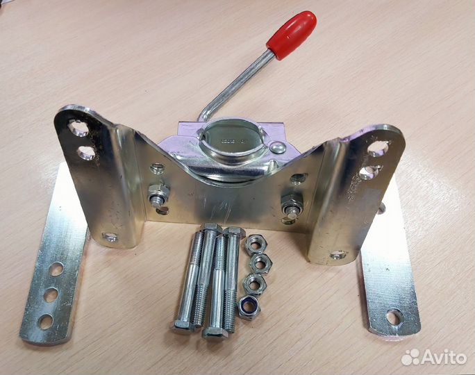 Хомут опорного колеса прицепа лодочного мзса сери