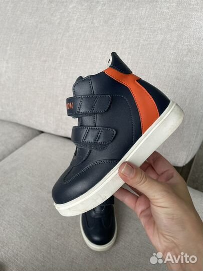 Ботинки осенние детские 27