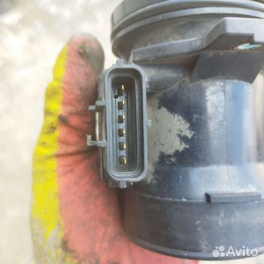 Датчик массового расхода воздуха Ford Focus 1
