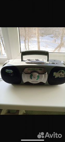 Кассетный магнитофон