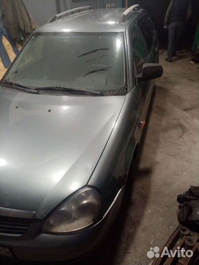 LADA priora универсал 2011 на разбор