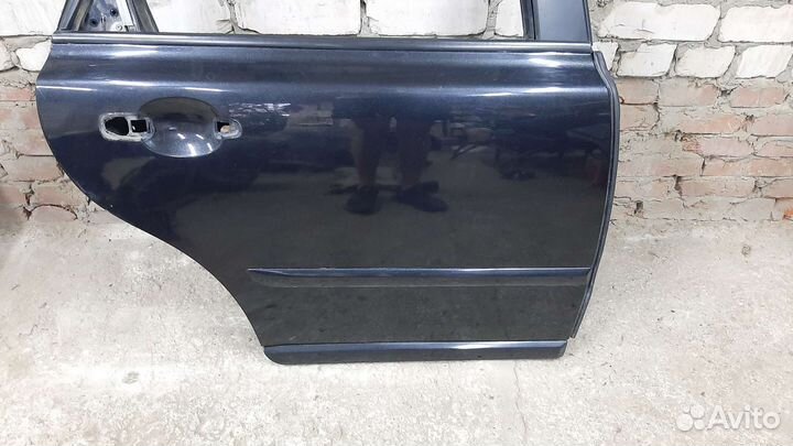 Дверь задняя правая Volvo s40 2
