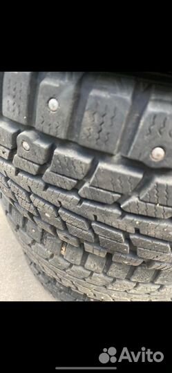 Dunlop SP Winter Ice 01 175/70 R13 82B