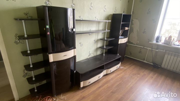 Стенка в гостиную под тв / бу