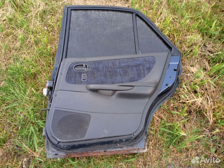 Двери mazda 626