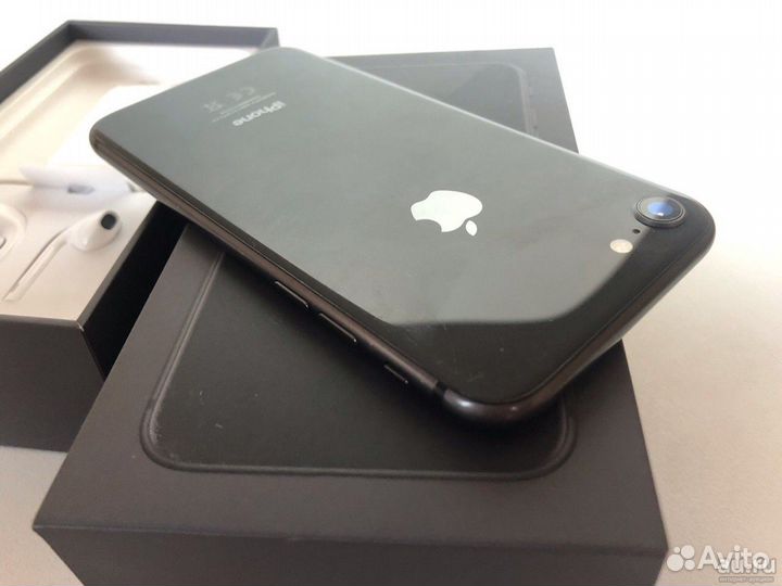 iPhone 8/бу оригинал