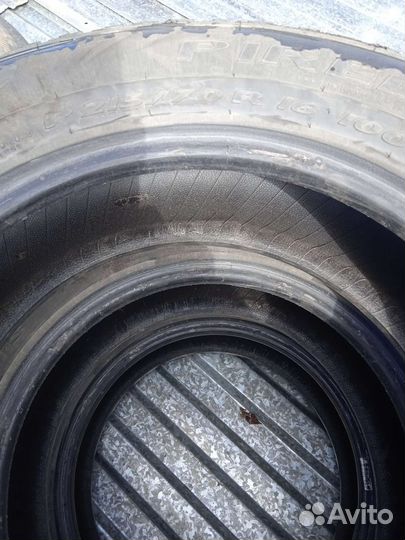 Pirelli Carrier 215/70 R16 100
