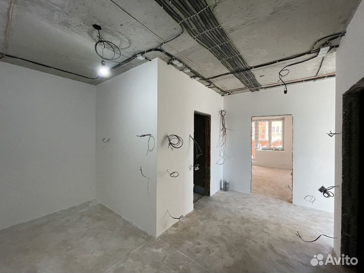 Шпатлевка стен, шпаклевка стен под обои