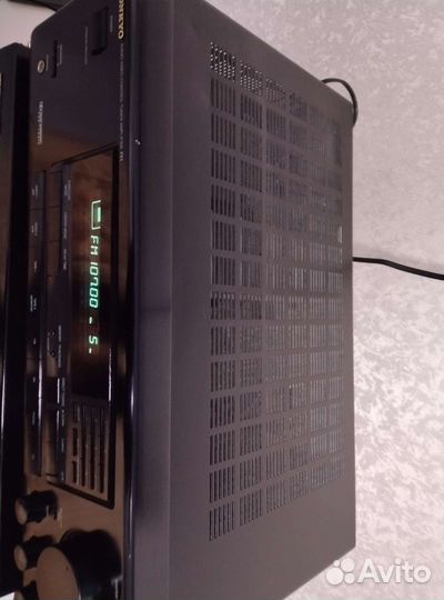 Усилитель звука Onkyo