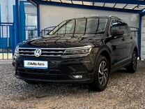 Volkswagen Tiguan 2.0 AMT, 2018, 142 149 км, с пробегом, цена 2 599 000 руб.