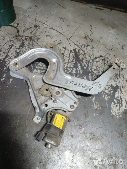 Стеклоподъемник задний левый Daewoo Nexia