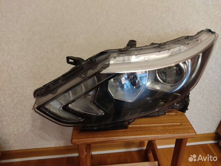 Фара передняя левая на nissan qashqai