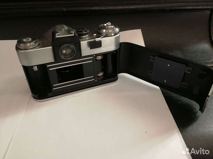 Фотоаппарат Зенит 8 зеркальный плёночный СССР