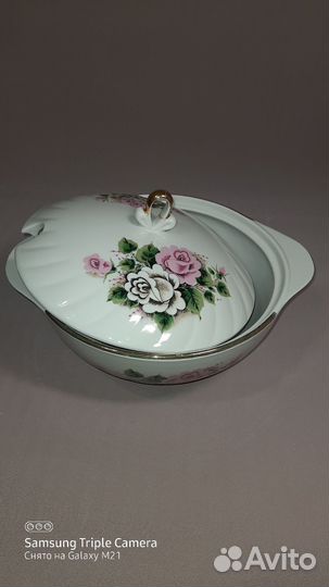 Фарфоровая супница СССР