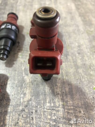 Топливные форсунки Mercedes W202 / Мерседес