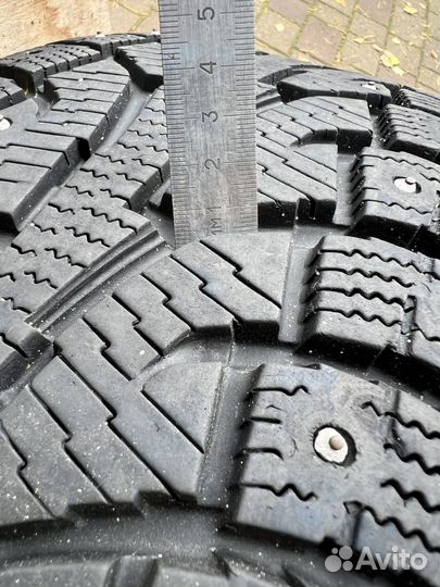 Hankook Winter I'Pike 235/60 R18 107T