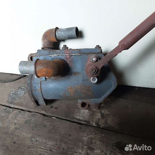 Насос для перекачки жидкостей ручной