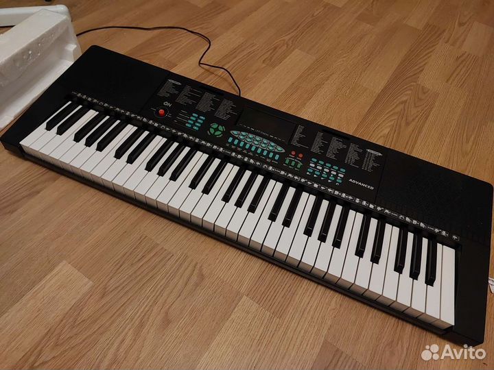 Синтезатор