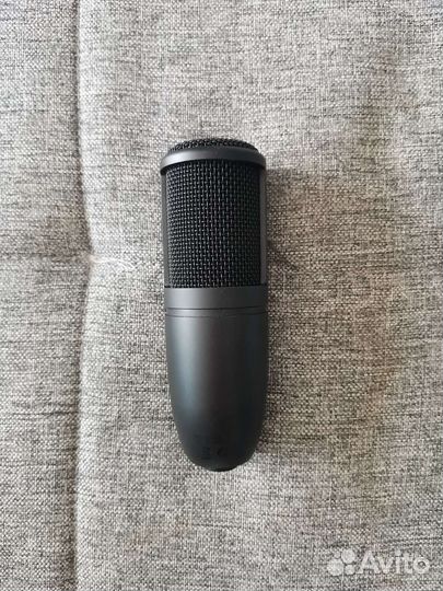 Микрофон akg p120