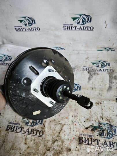 Вакуумник тормозной Renault Logan II (2012—2018)