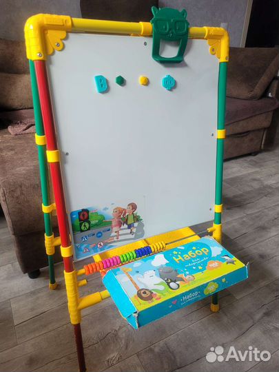 Мольберт детский двухсторонний