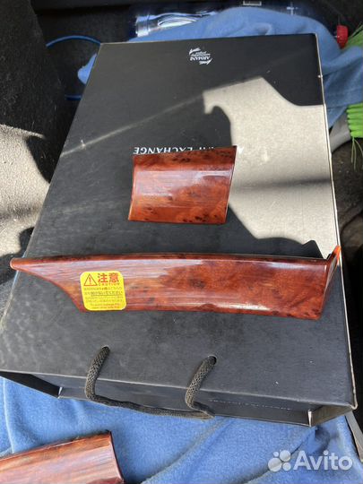 Накладки на торпедо premio 240