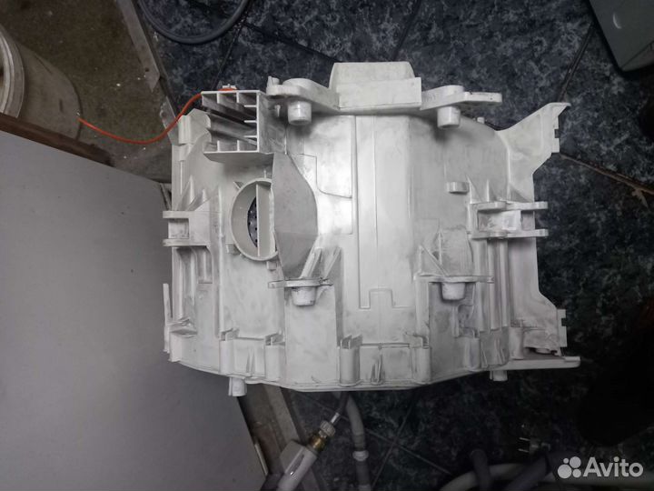 Продаётся бак стиральной машины Электролюкс