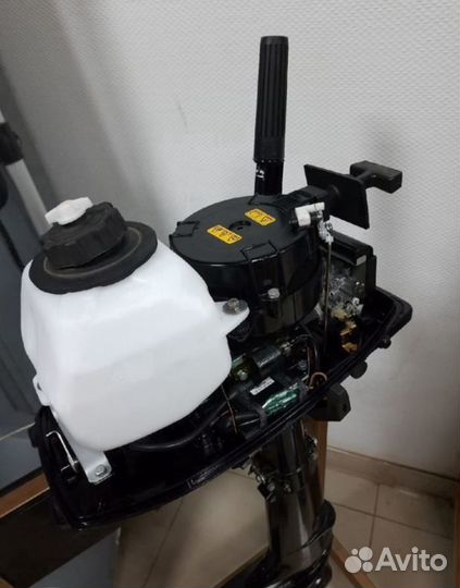 Лодочный мотор Ниссан Марин(Nissan Marine) 5