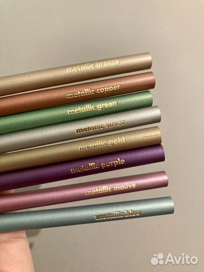 Карандаши Crayola metallic с шиммером