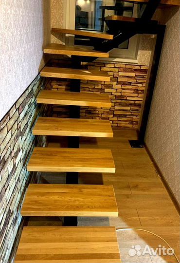 Лестничиный металлокаркас