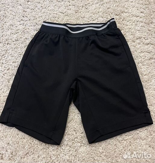 Шорты adidas (140 см)