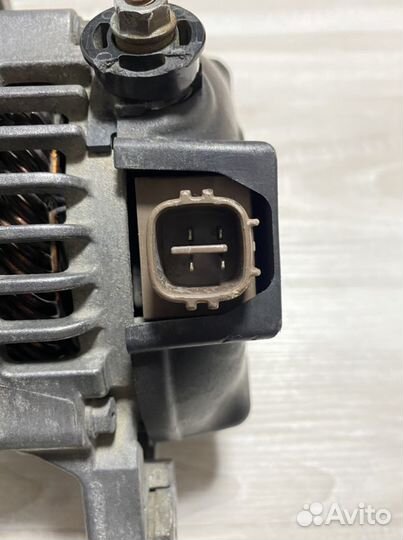 Генератор Toyota corolla 150