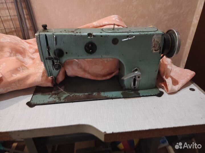 Продам швейные машинки