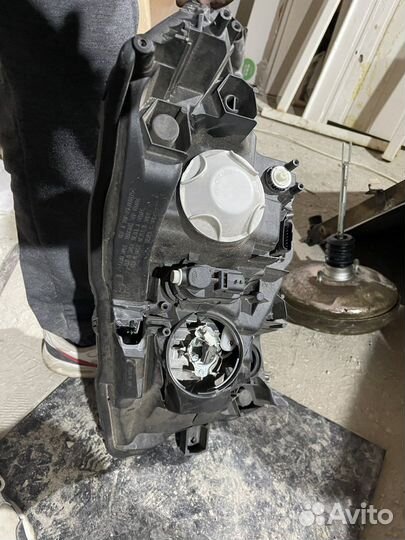 Фара левая на Лада Xrey