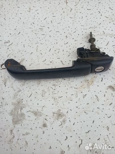 Ручка двери внешняя передняя левая Volkswagen Golf