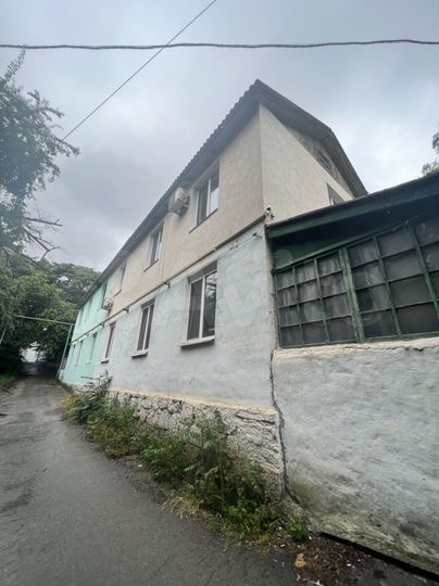 4-к. квартира, 95 м², 1/2 эт.