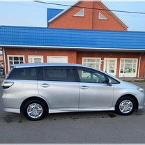 Toyota Wish 1.8 CVT, 2014, 82 000 км, с пробегом, цена 1 290 000 руб.