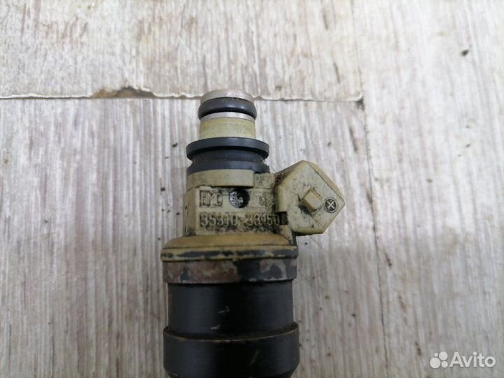 Форсунка инжекторная Hyundai Sonata Y3 G4CP 1998