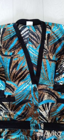 Костюм женский 54 р