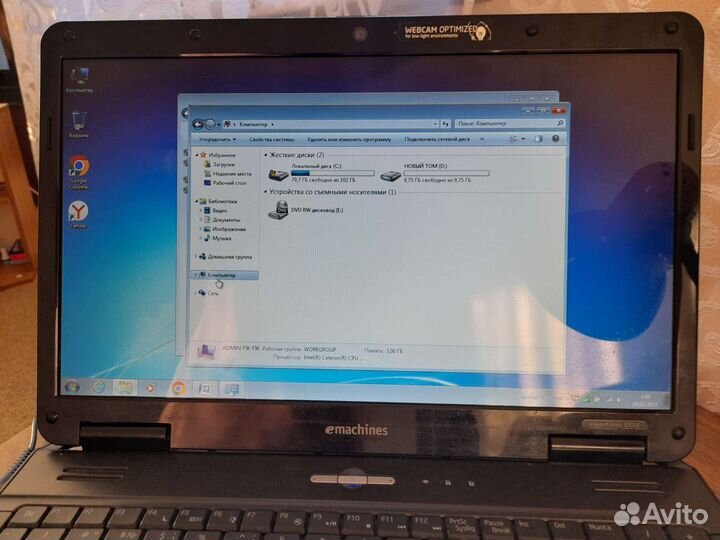 Ноутбук Emachines e525