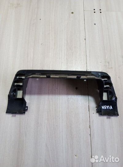 Накладка торпеды Daewoo Nexia седан 1 2006