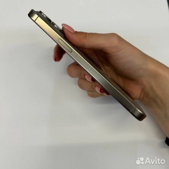 iPhone 15 Pro Max, 256 ГБ
